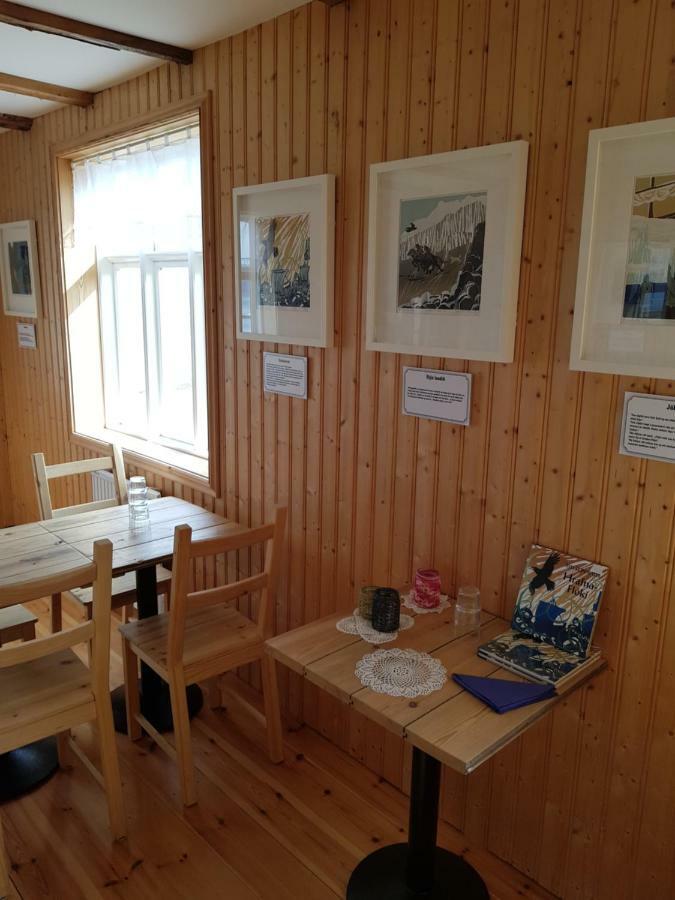 Gamli Baerinn Farm stay