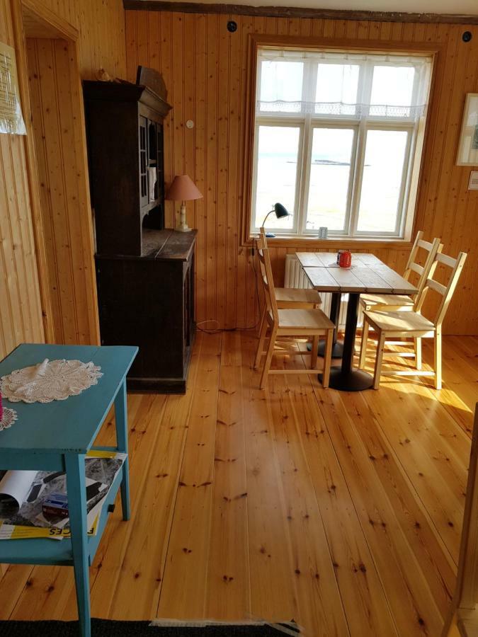 Farm stay Gamli Baerinn